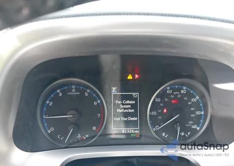 2018 Toyota Rav4 Xle z USA, uszkodzony, nr VIN JTMRFREV8JD235352